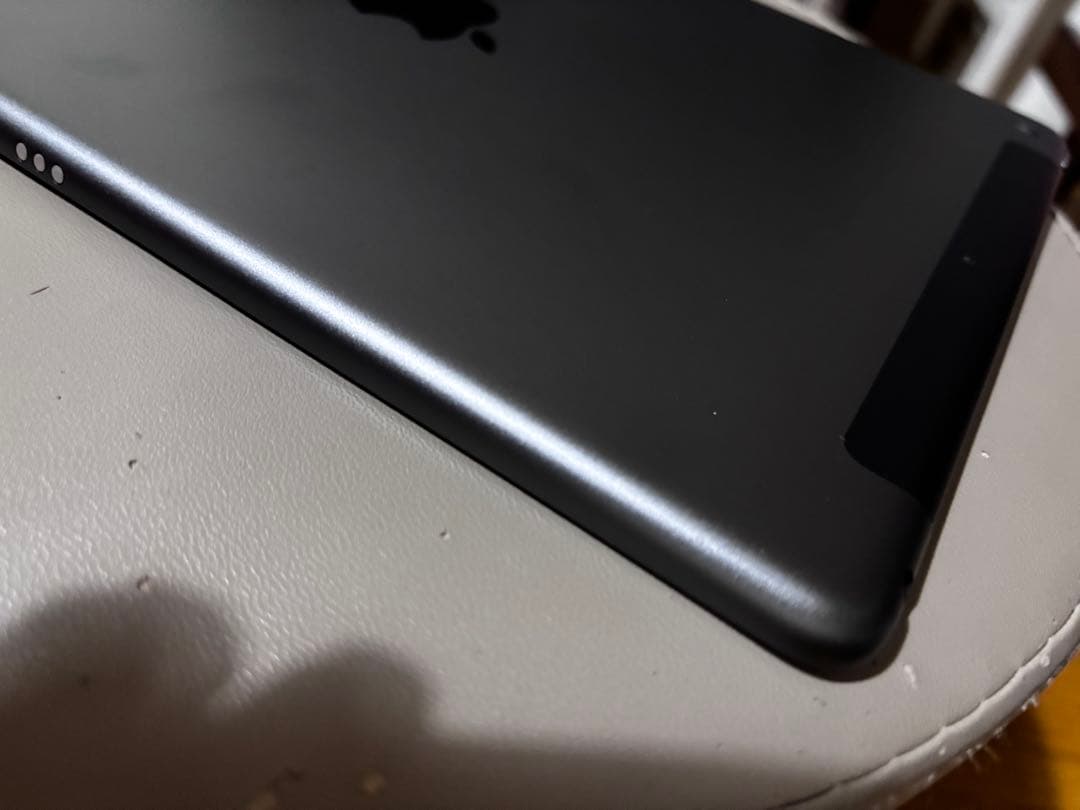 Apple iPad 第7世代 本体
