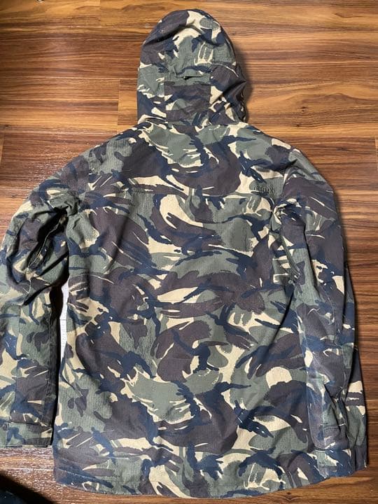 Burton スノーボードウェア