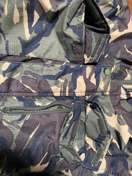 Burton スノーボードウェア