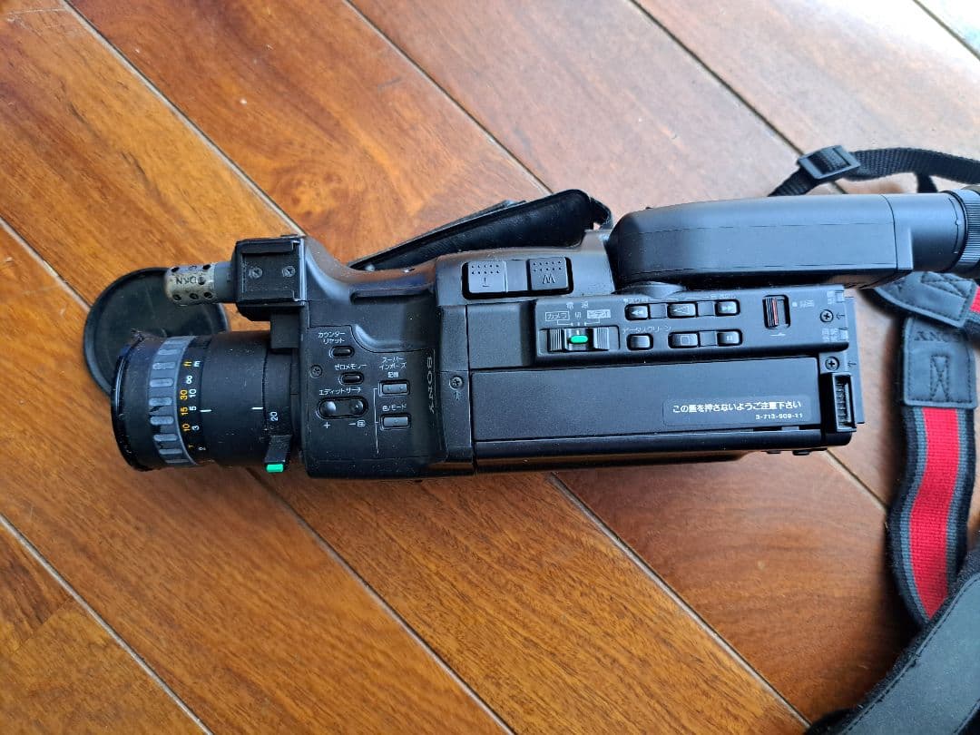 Sony Handycam 8倍ズーム ビデオカメラ本体