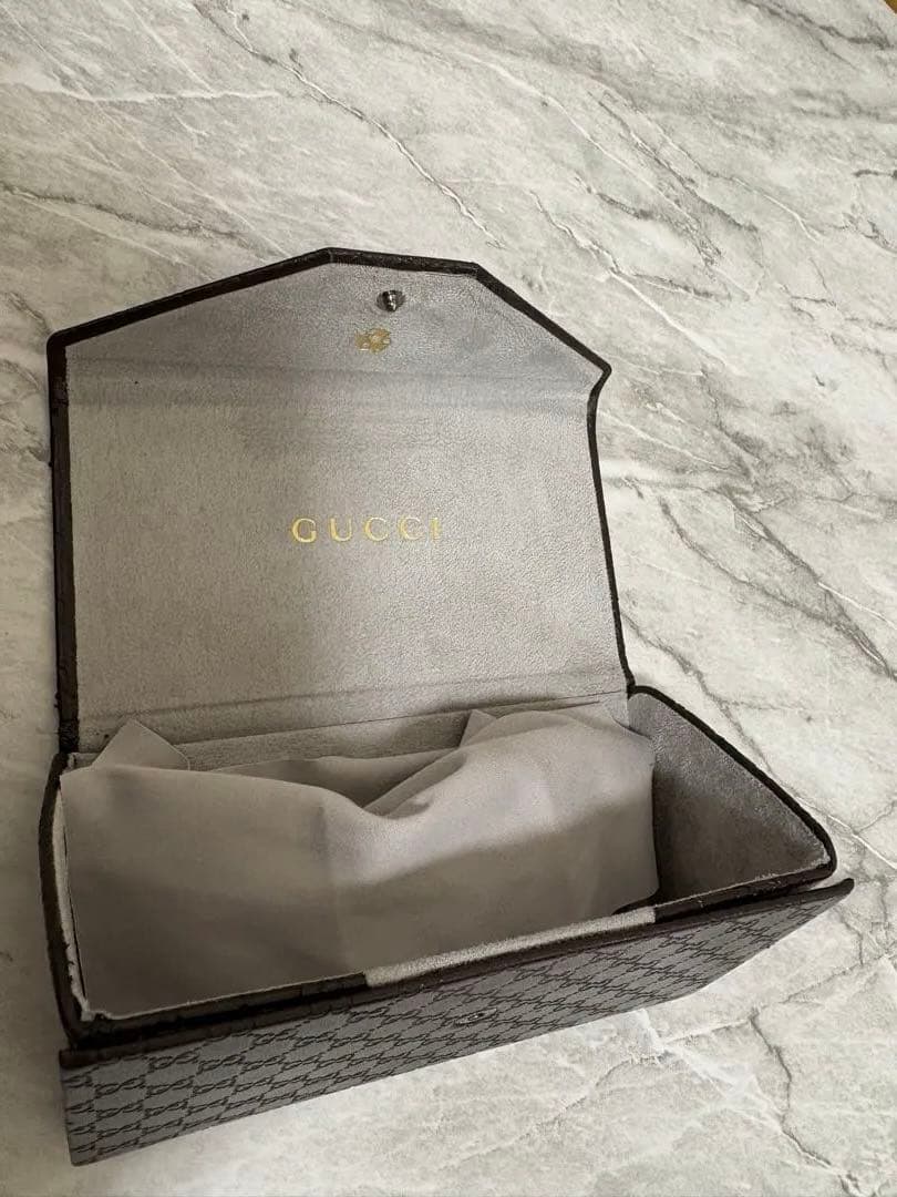 GUCCI マルチカラーレディースサングラス