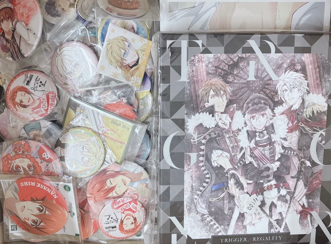 アイドリッシュセブン アイナナ 缶バッジ アクリルスタンド ぬいぐるみ