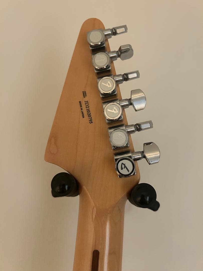 Fender Daiki Tsuneta Swinger 常田大希シグネイチャー