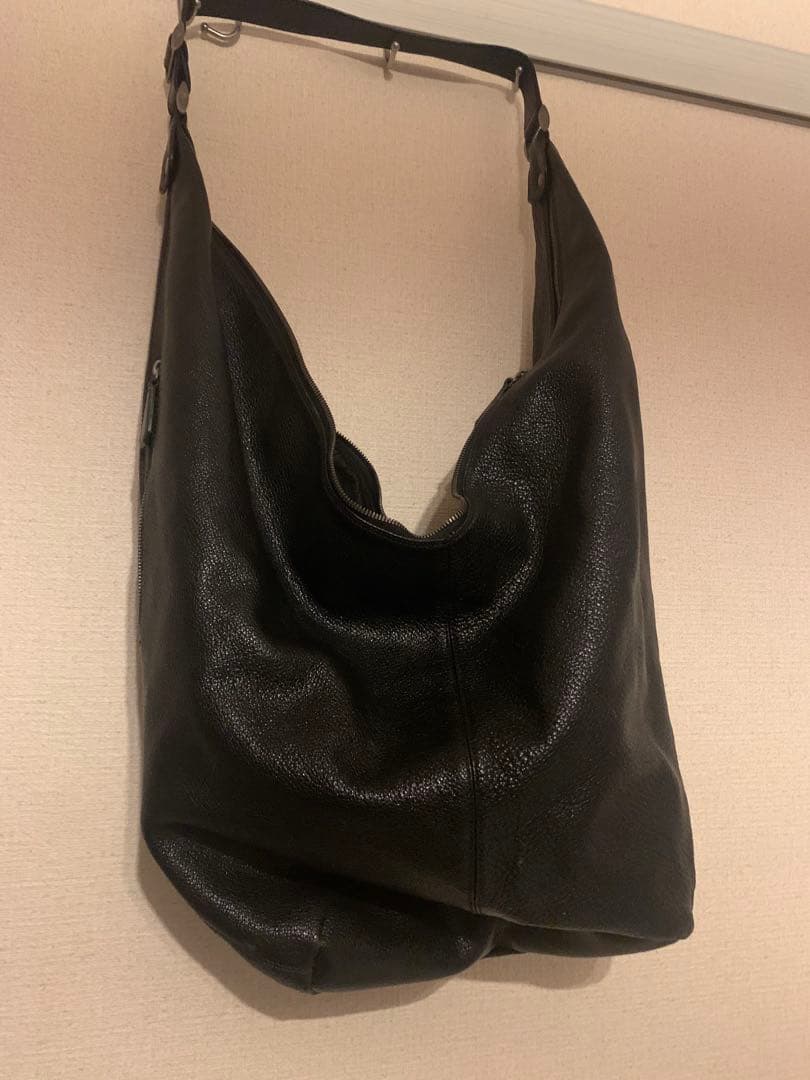 Giorgio Armani ジョルジオ・アルマーニ レザー ショルダーバッグ