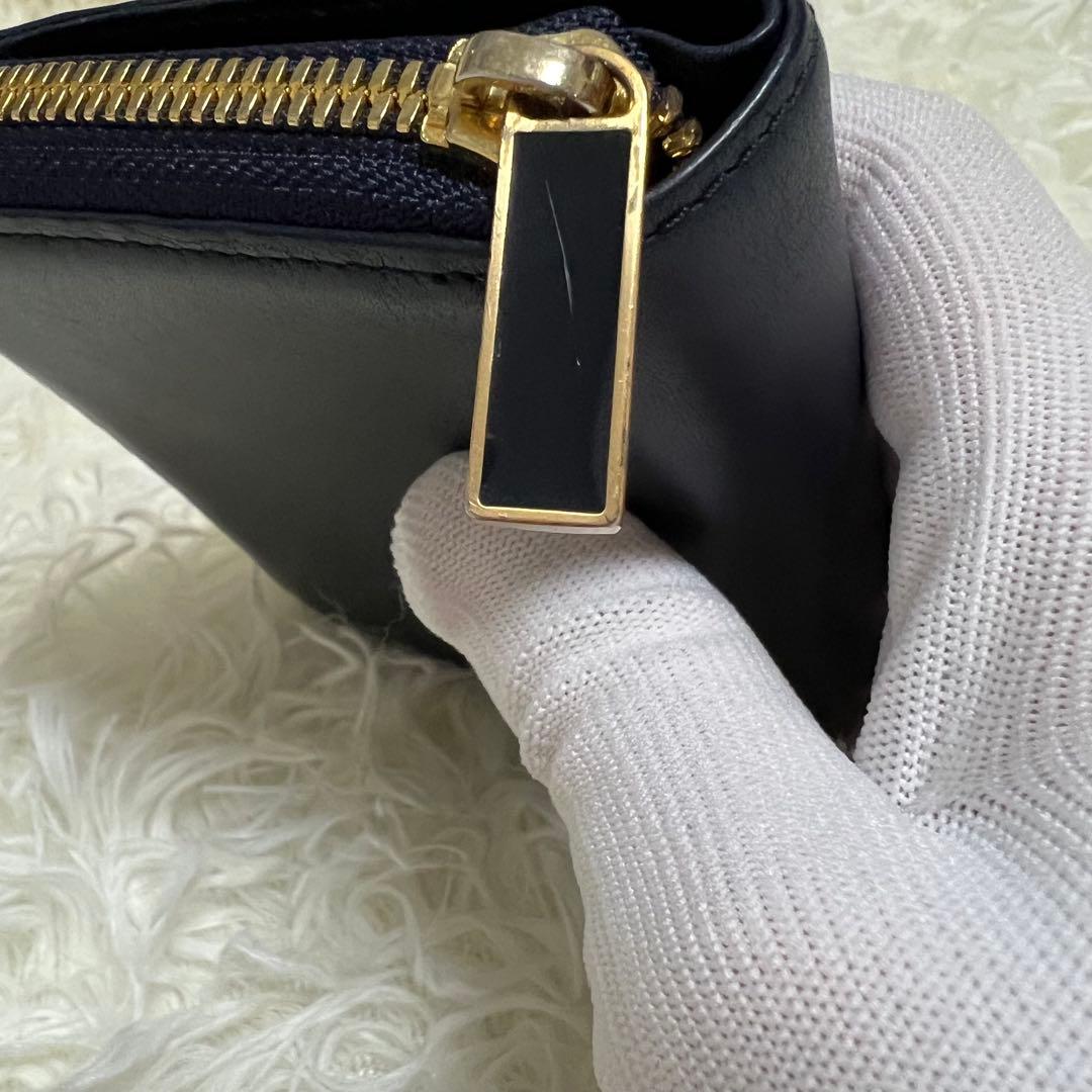 agnes b. ネイビー 二つ折り財布　レザー　ラウンドジップ