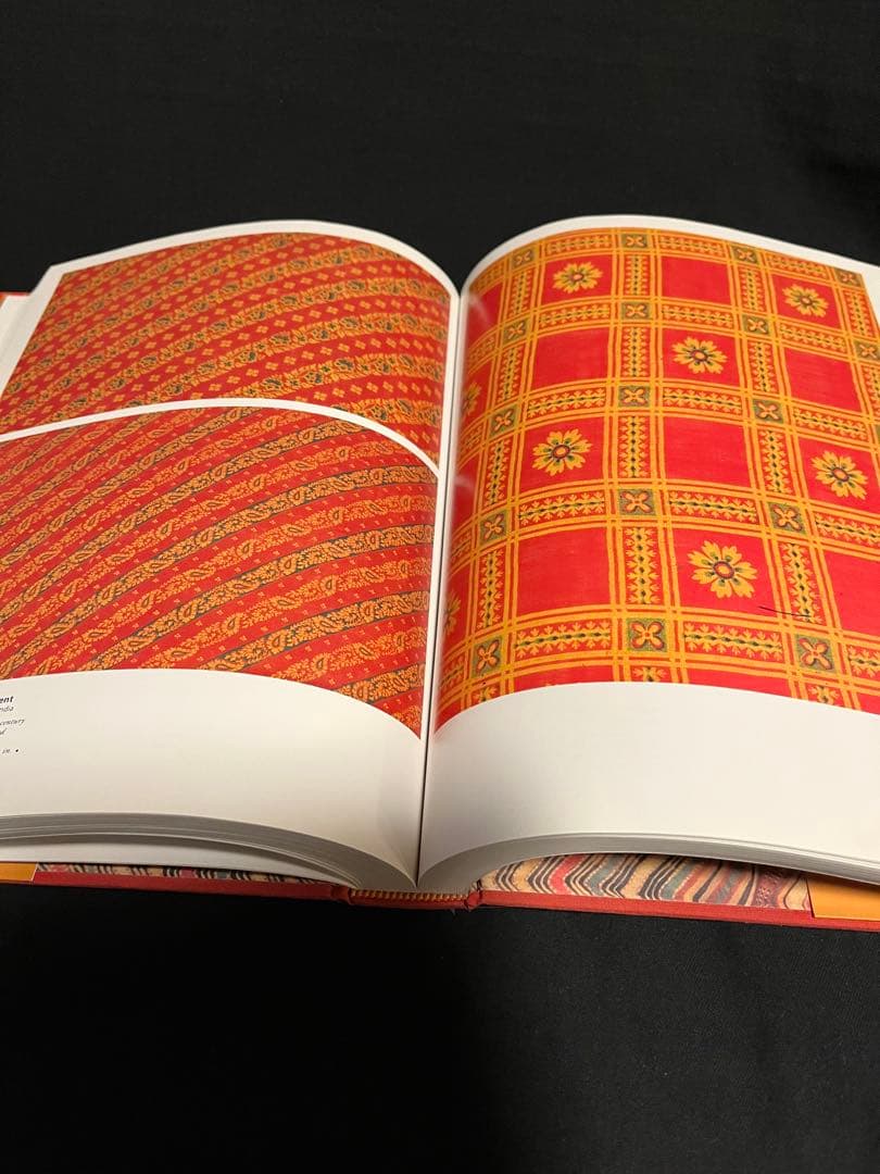 超豪華本 インドの織物を集大成したTextile Arts of India