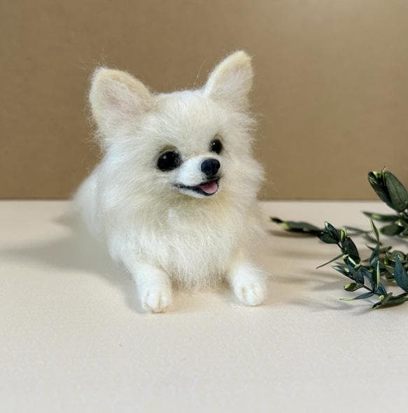 あ*ん様 羊毛フェルト　ハンドメイド　チワワ　犬　ホワイト　Q2