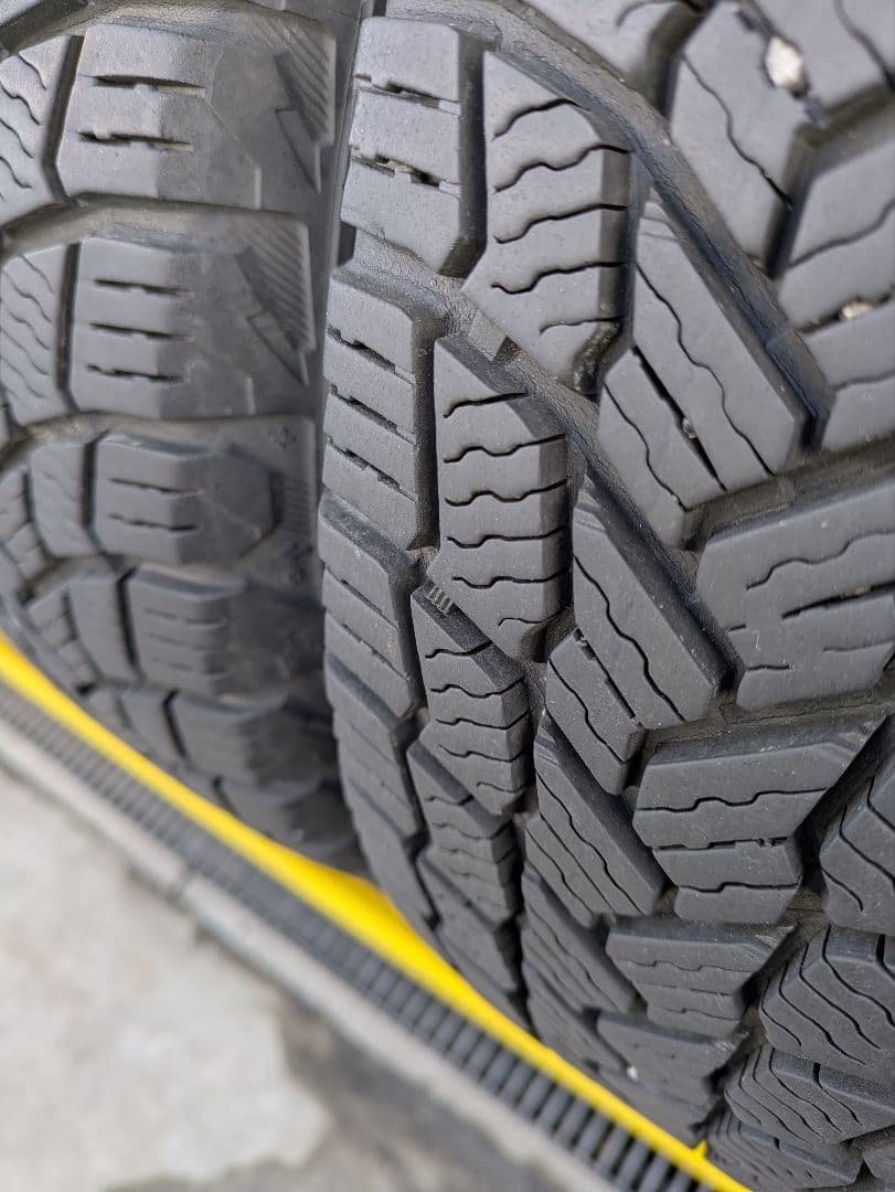 155/65R14　スタッドレスタイヤ