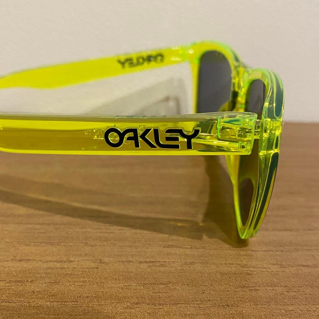 【極美品】OAKLEY フロッグスキン Acid Rain Collection