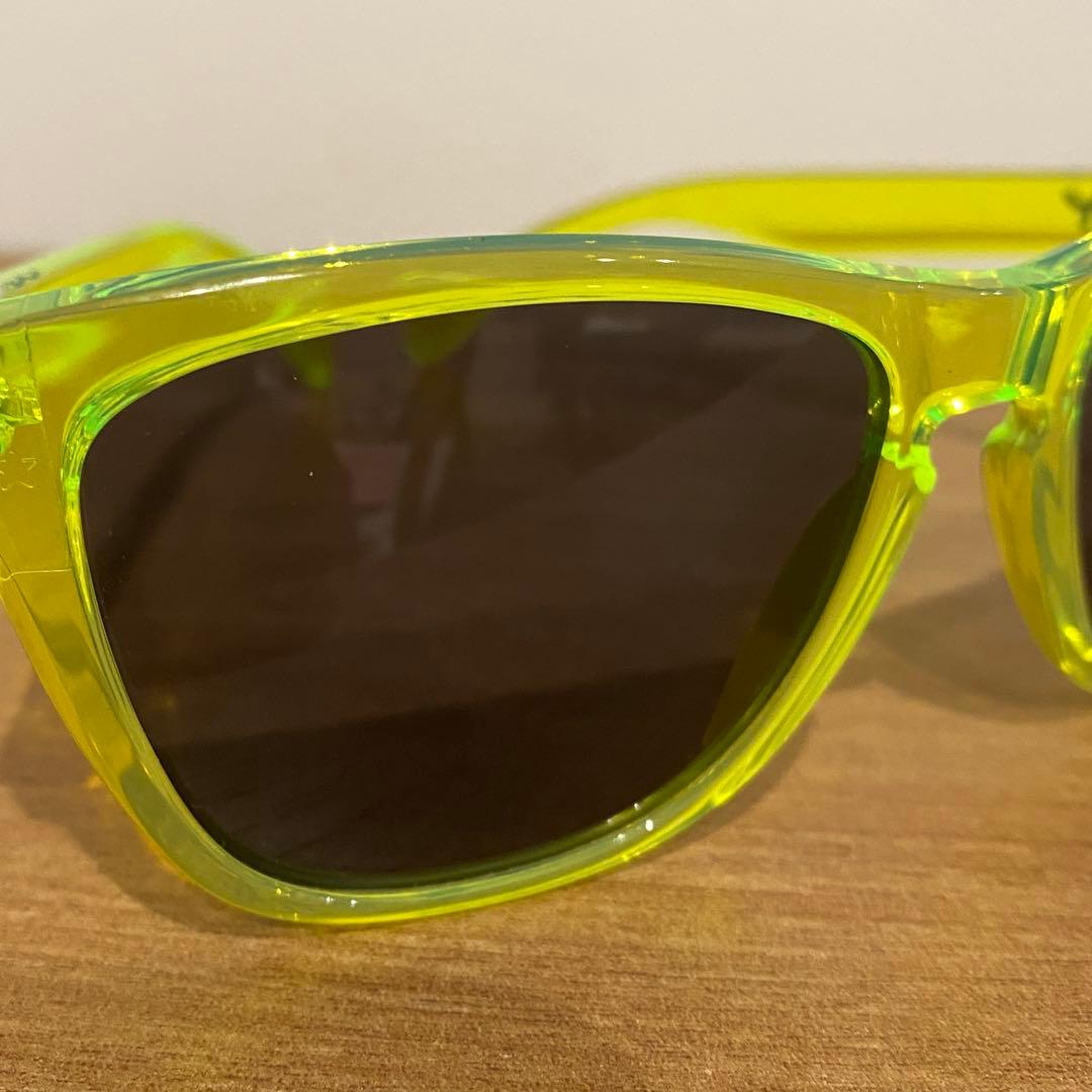 【極美品】OAKLEY フロッグスキン Acid Rain Collection