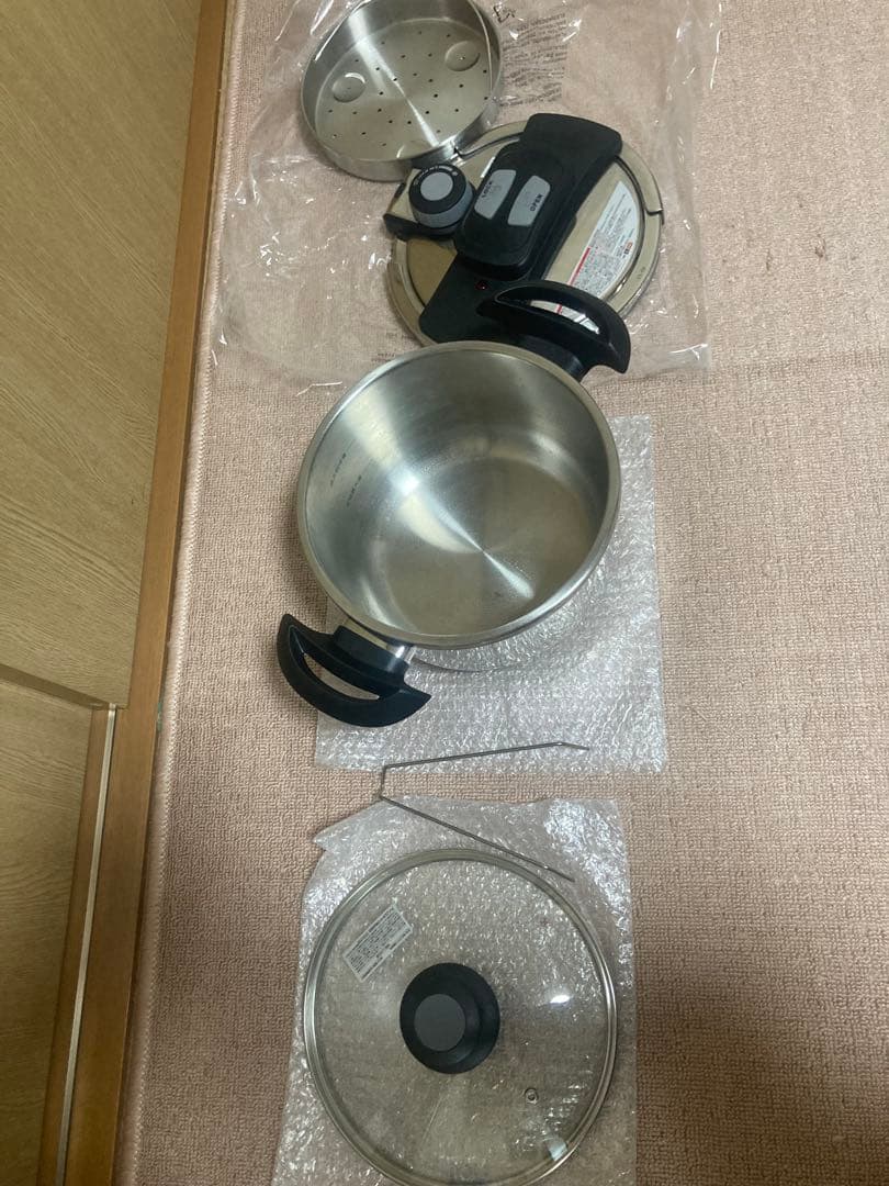 美品 アイリスオーヤマ 両手圧力鍋 5L RAN-5L