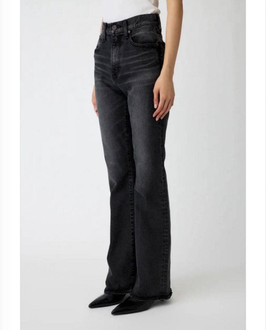 MOUSSY MVS FLARE 24 インチBLACK
