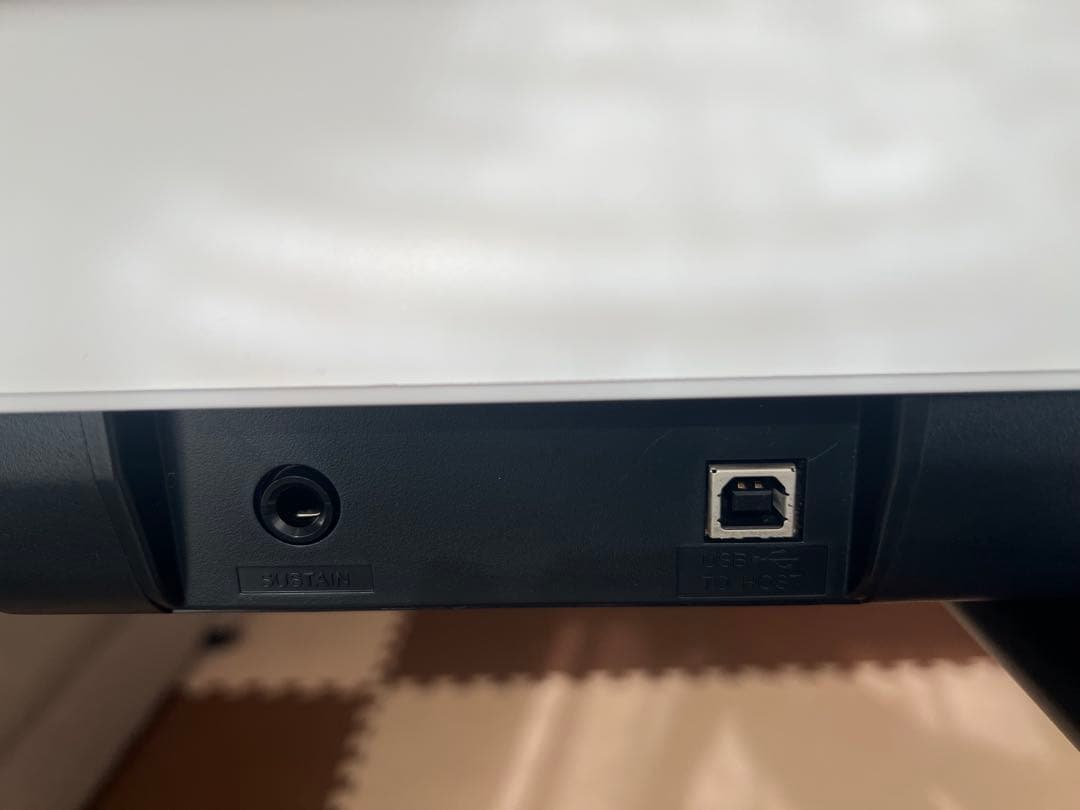 専用YAMAHA piaggero NP-12 ホワイト61鍵盤電子キーボード