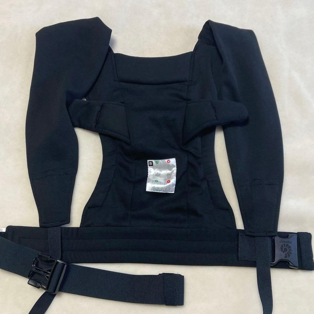 【極美品】エルゴベビー　エンブレース　 ブラック　抱っこ紐
