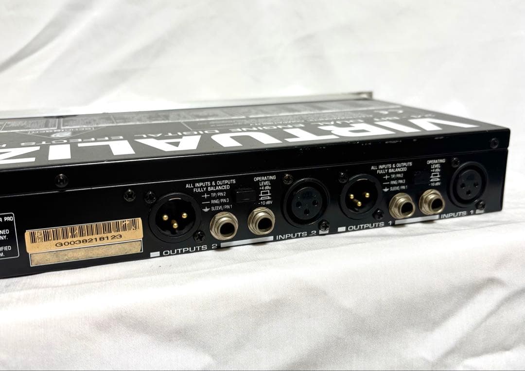 BEHRINGER マルチエフェクター DSP1024P