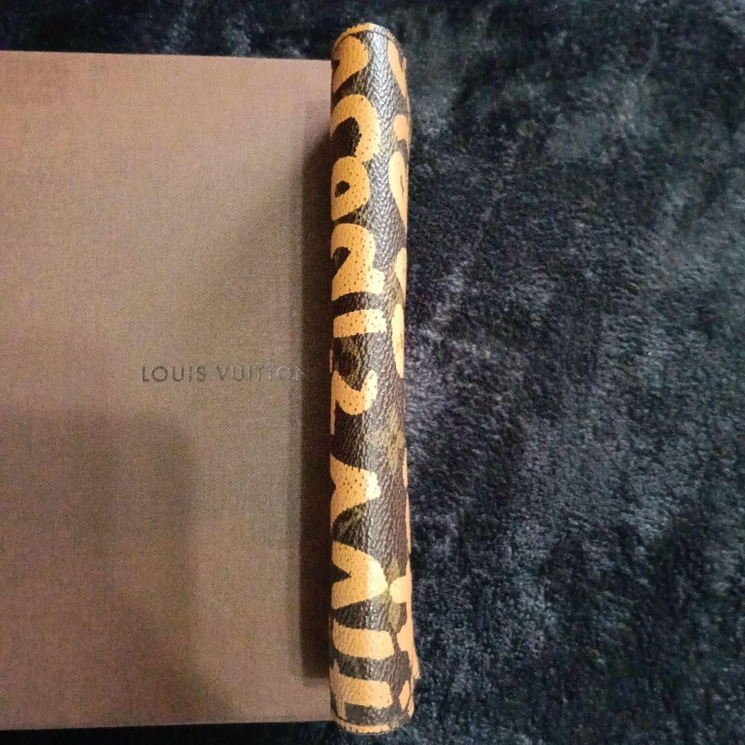 Louis Vuitton ポルトモネ·クレディ モノグラム グラフィティ