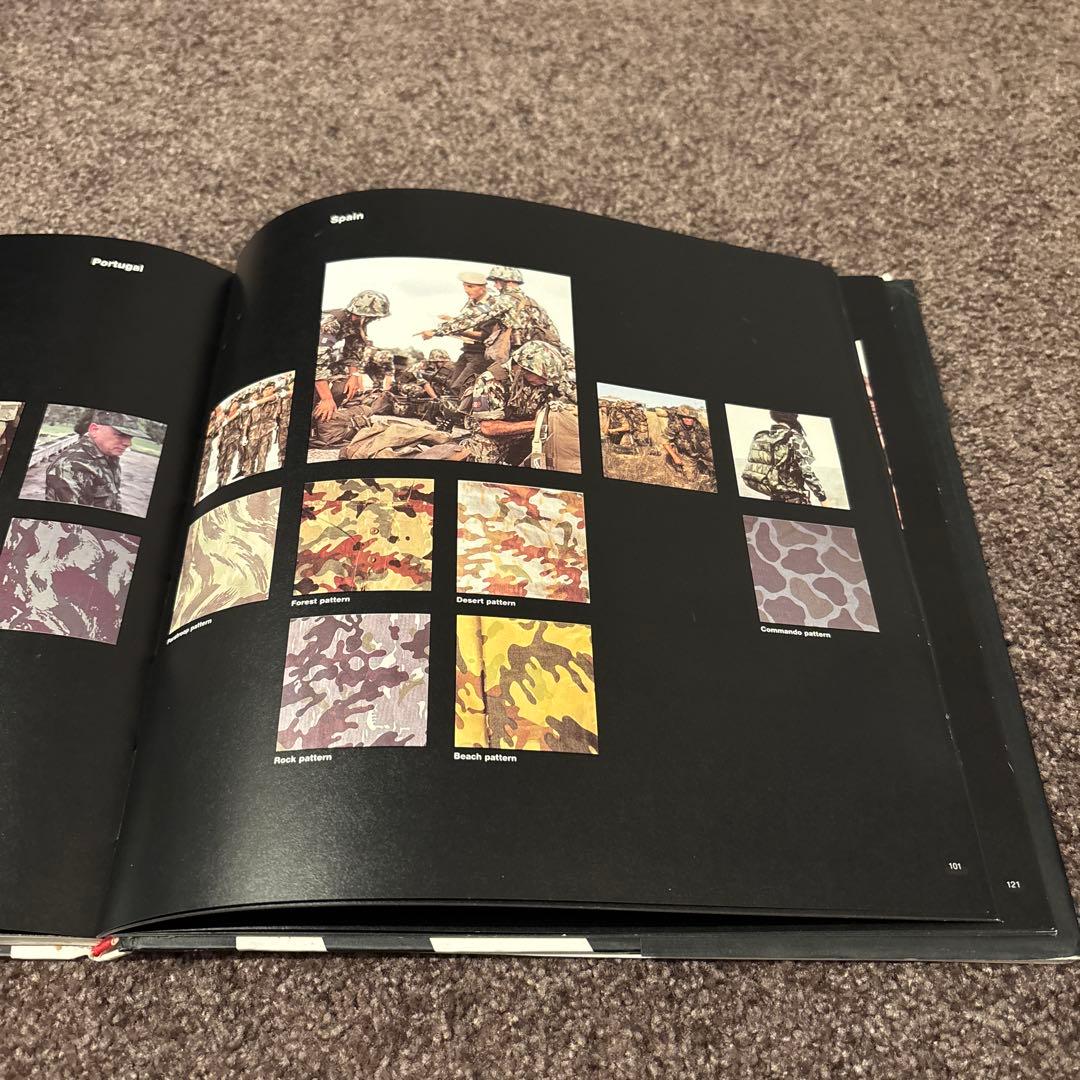 【希少】Brassey’s Book of Camouflage