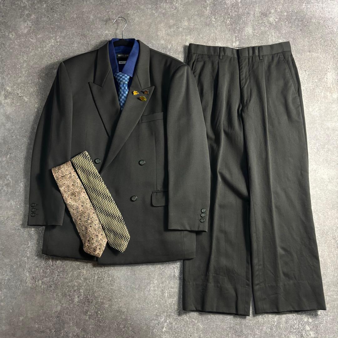 【LOST】セットアップ ダブルスーツ グレーカーキ GIVENCHYネクタイ