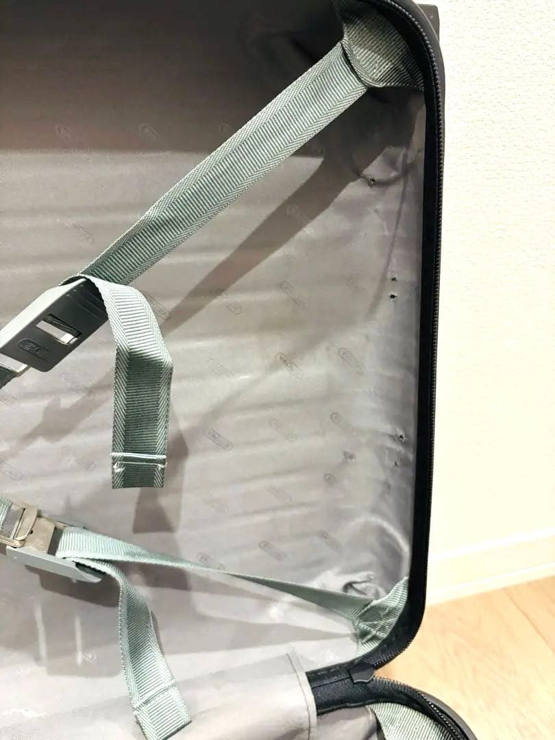 【最安値】RIMOWA Salsa リモワ サルサ スーツケース黒機内持込　2輪