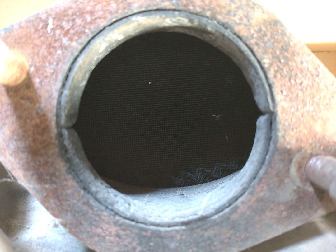 ニッサン　触媒