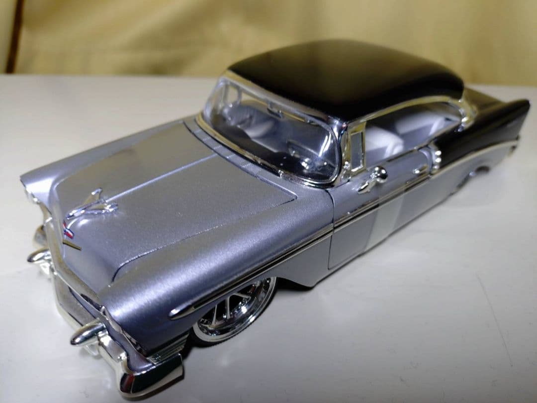 1956 シボレー・ベルエア Jada toys 1/24