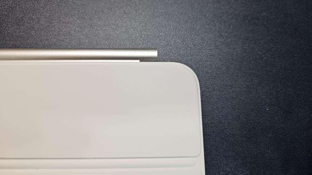 【美品】Apple iPad Air M3 + Magic Keyboard