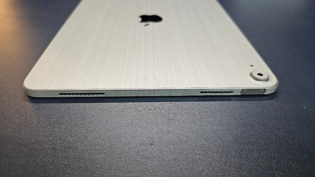 【美品】Apple iPad Air M3 + Magic Keyboard
