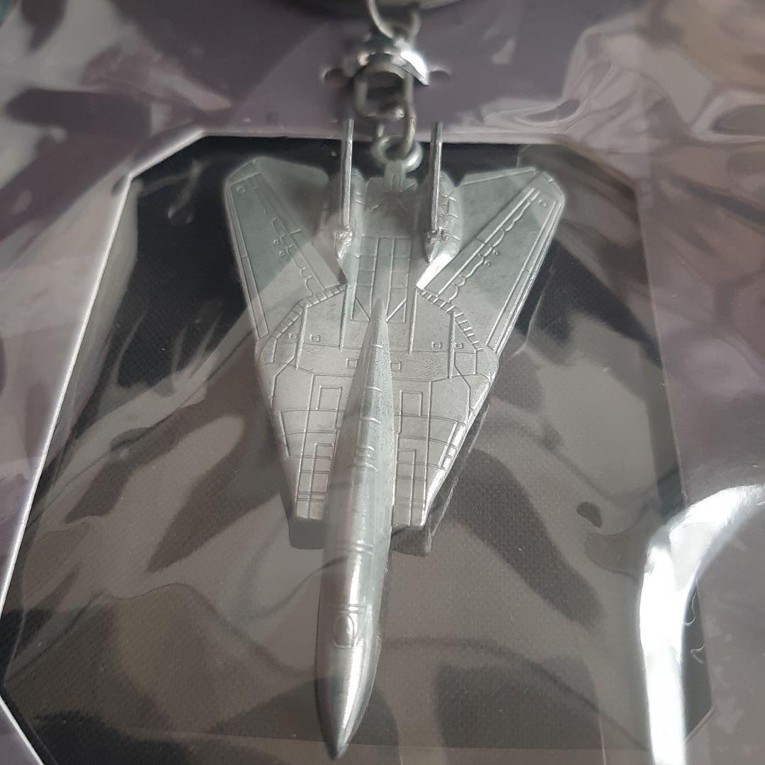 トップガンマーヴェリックキーホルダーF/A-18 F-14ピンバッチの3個セット