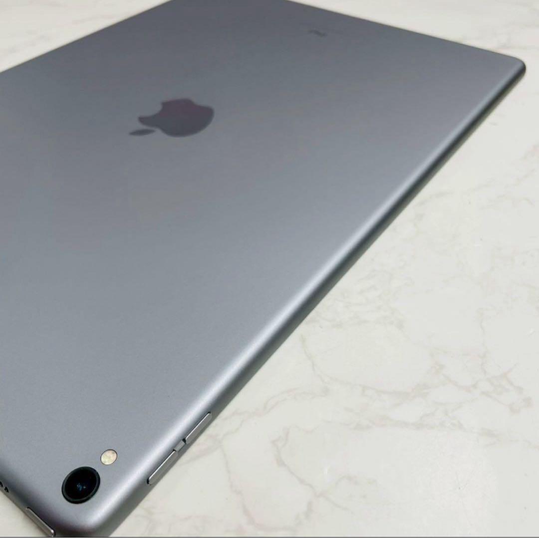 iPad Pro 12.9インチ 第2世代 256GB MP6G2J/A