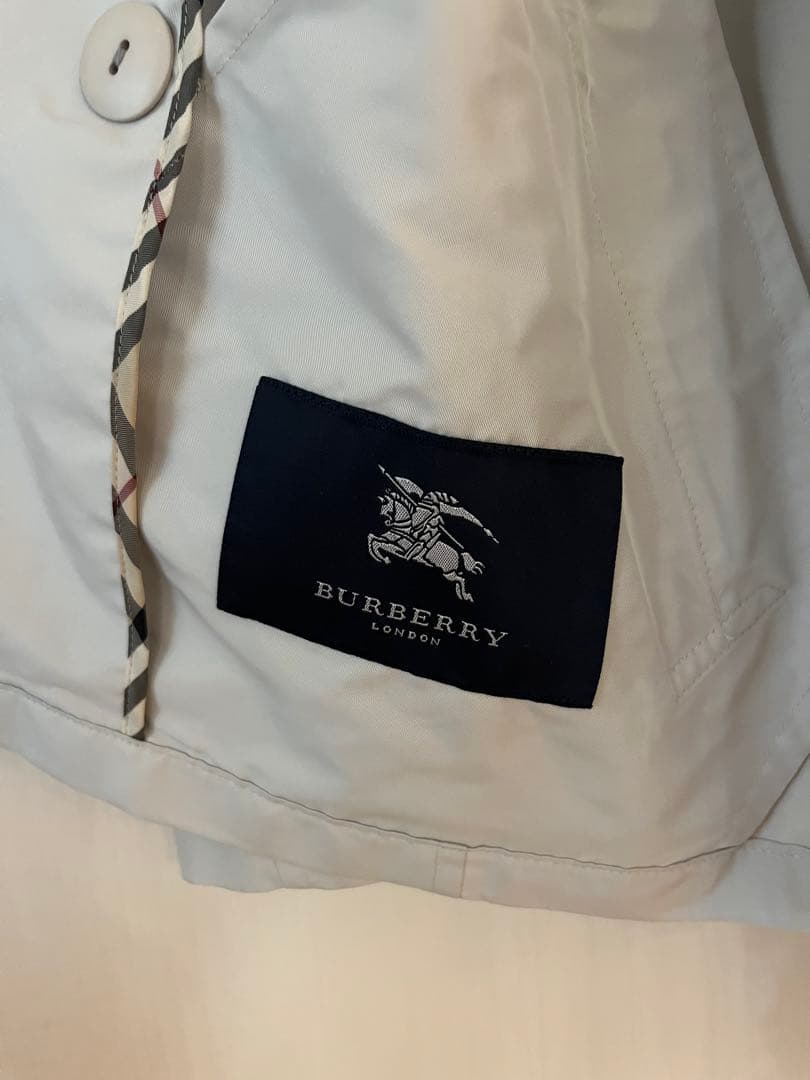 ★新春お買い得SALE★美品❣️ BURBERRYトレンチ♡ショート丈