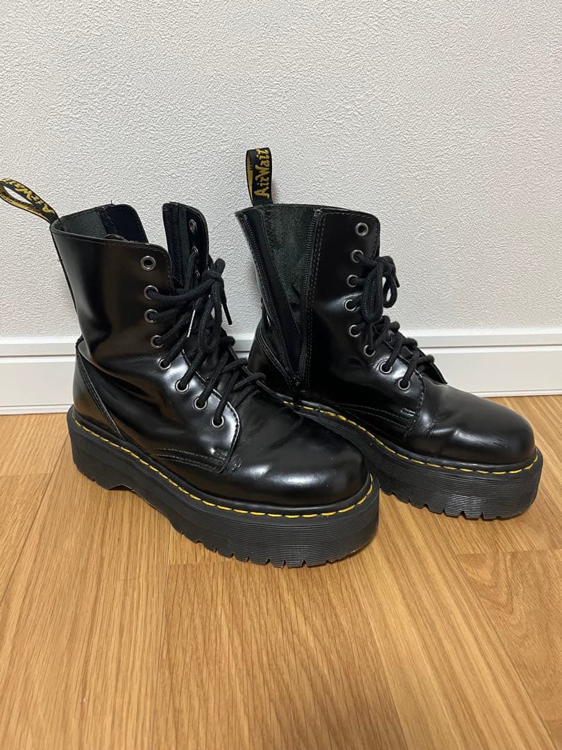 Dr.Martens ドクターマーチン　JADON 厚底　8ホール　厚底ブーツ