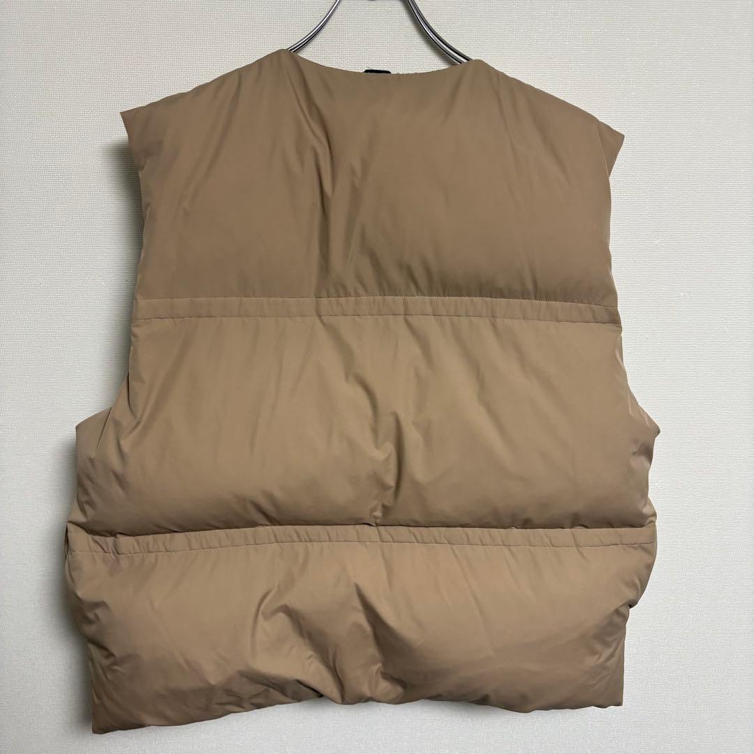【極美品】マーモット×ビームス ダウン ベスト カニエ ベージュ