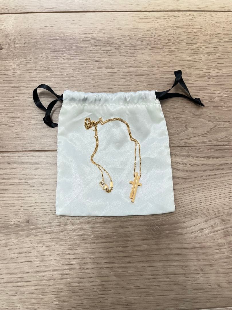 ドラゴールド　GUCCI セパレートクロスネックレス