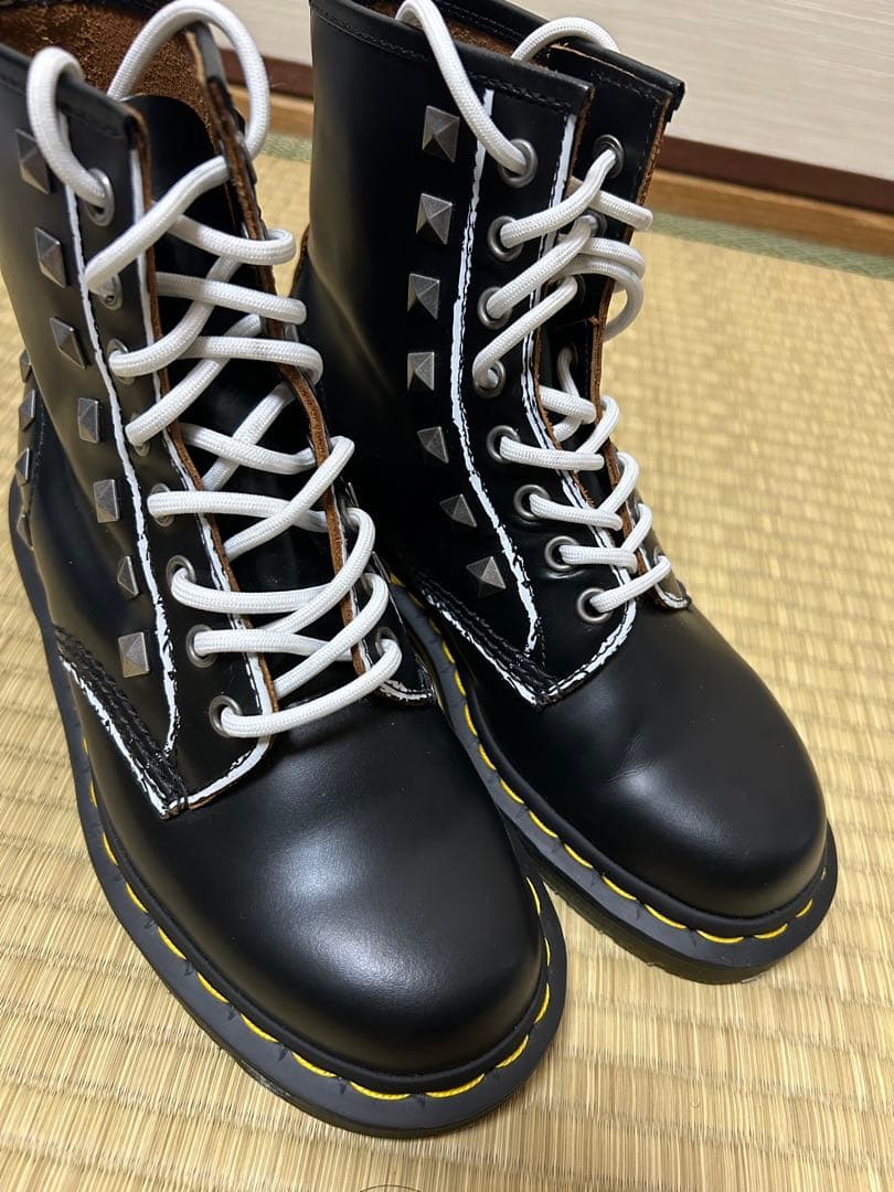 Dr. Martens スタッズ ブラックブーツ