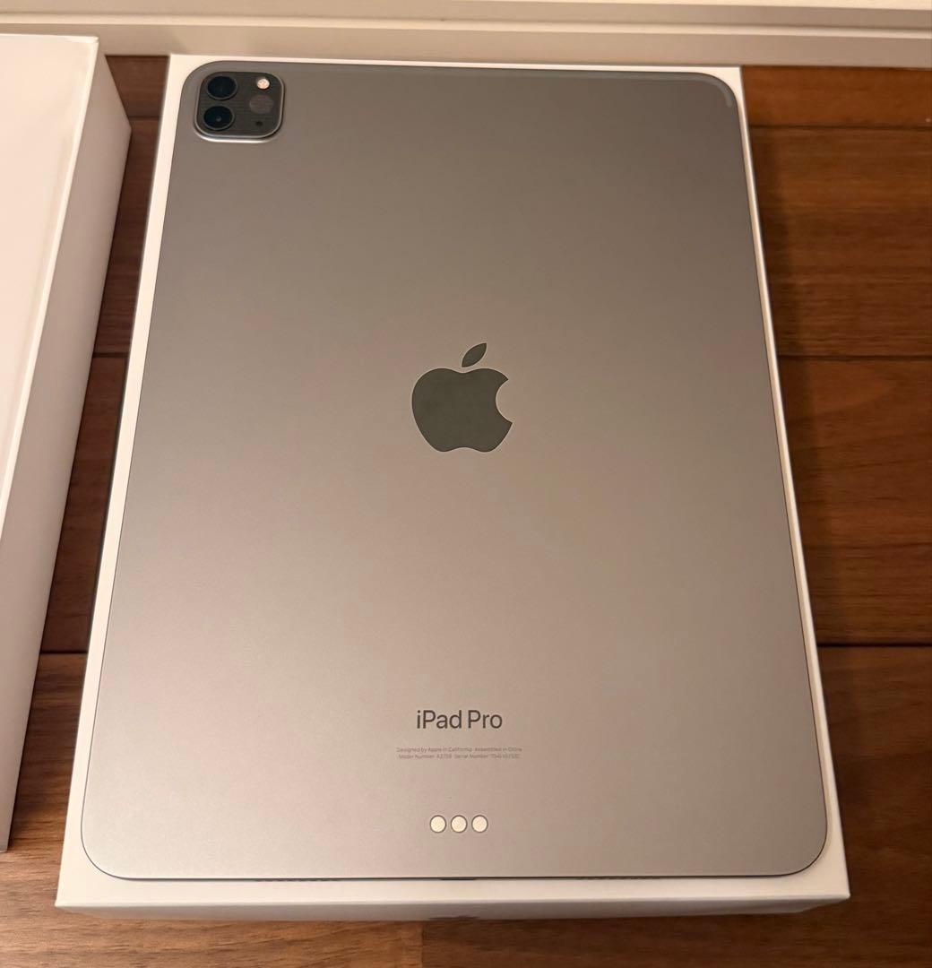 第4世代Apple iPad Pro11インチ シルバー 本体