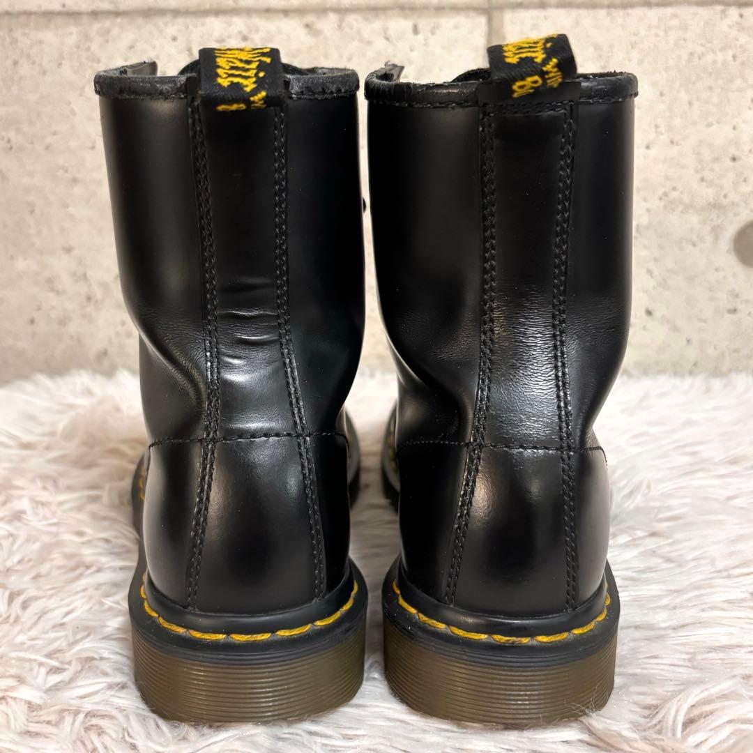 Dr.Martens 8ホール　11821 ブラック　UK4 23cm