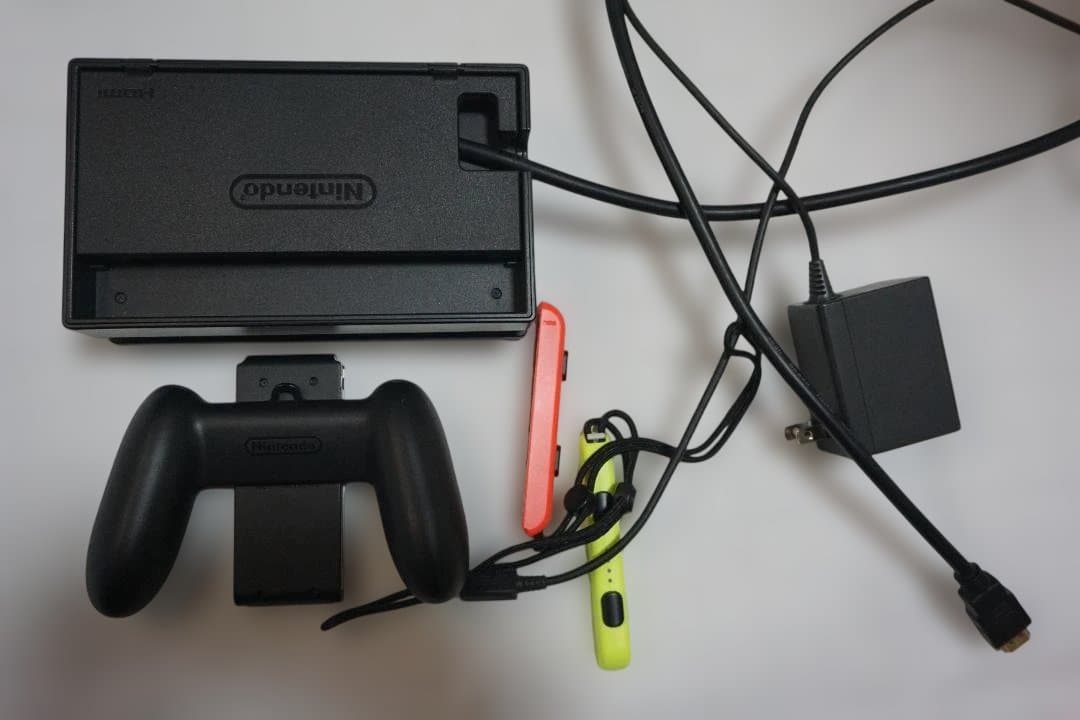 Nintendo Switch オレンジ/イエロー Joy-Con