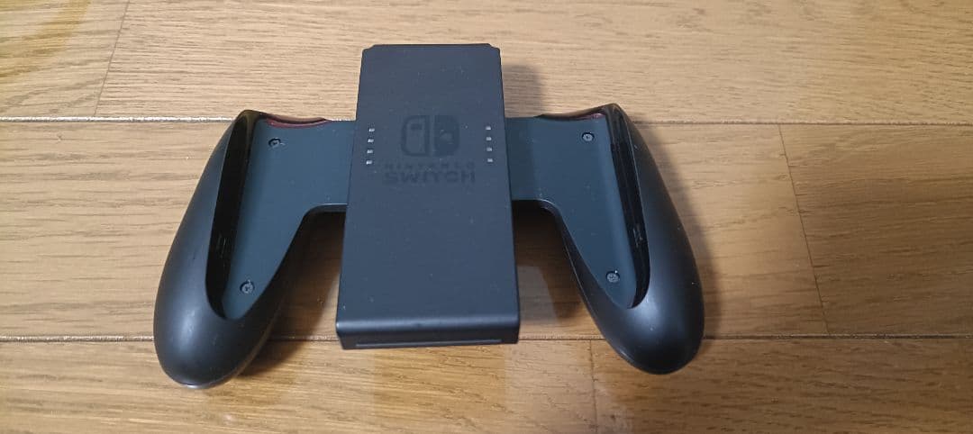 Nintendo Switch 本体 ＆ 収納ケース付き