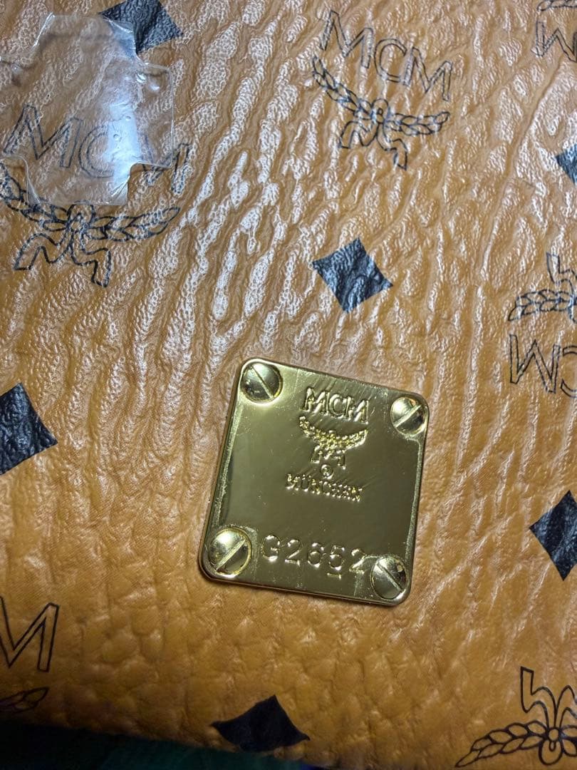 MCM ゴールド ボストンバッグ
