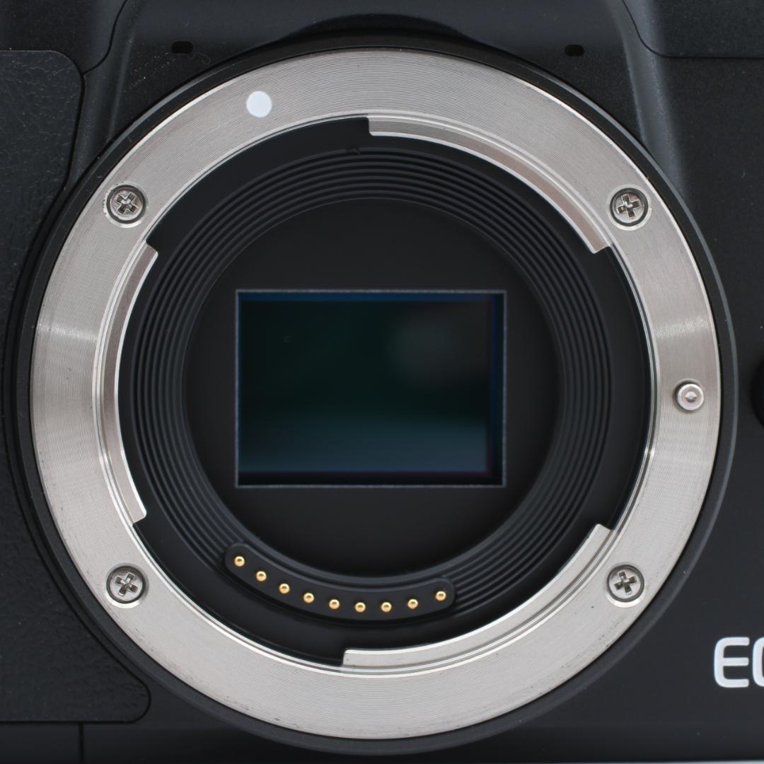 【美品】Canon EOS Kiss M2 + レンズキット
