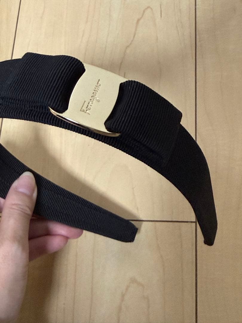 Ferragamo カチューシャ