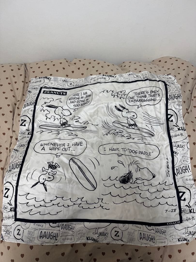 COACH x Peanuts 限定コラボ　シルクスカーフ