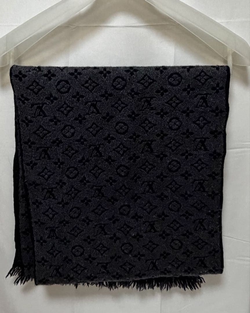 中*圭様 ルイヴィトン　Louis Vuitton マフラー　モノグラム　M78