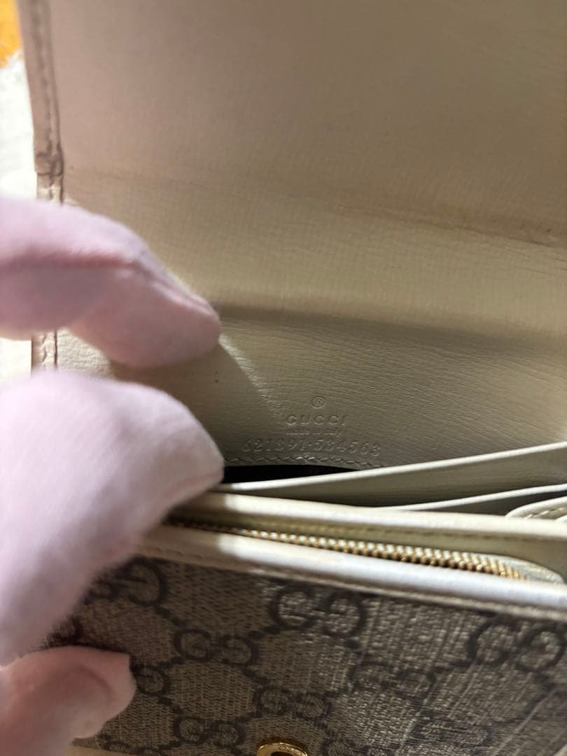 GUCCI ホースビット折り財布