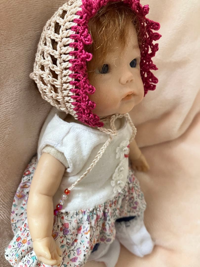 み*ん様 樹脂粘土女の子　サーニット　創作人形　ハンドメイド