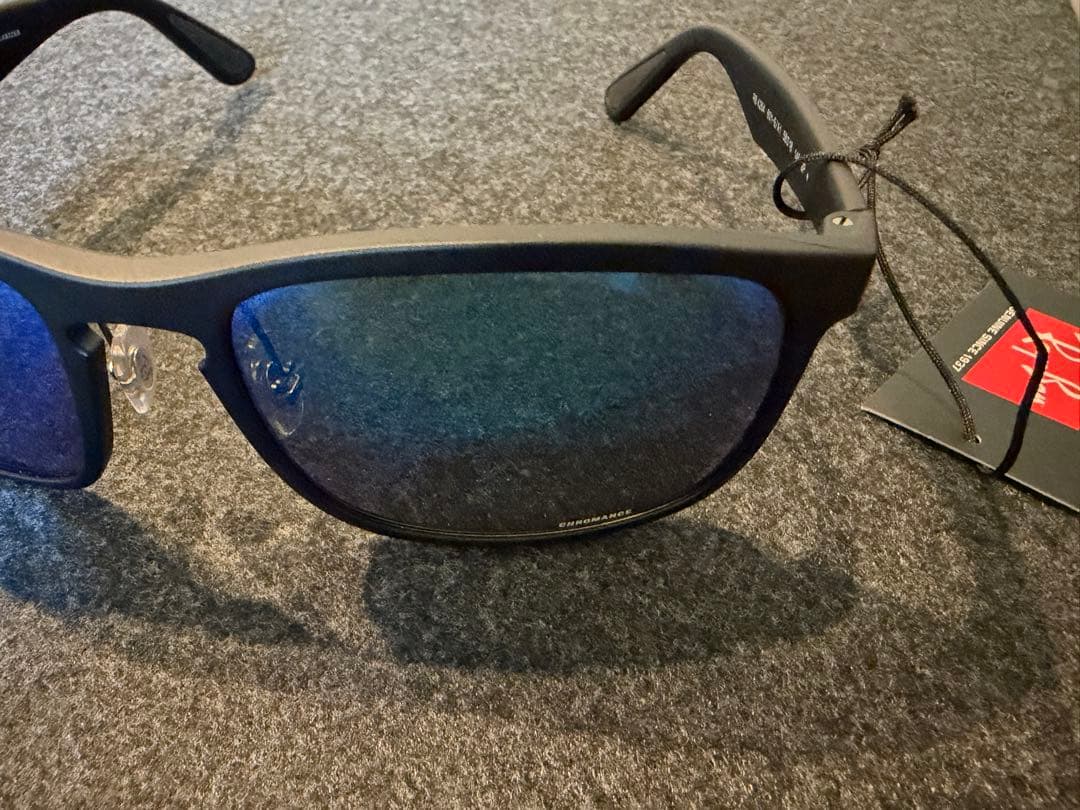 Ray-Ban サングラス 0RB4264 CHROMANCE