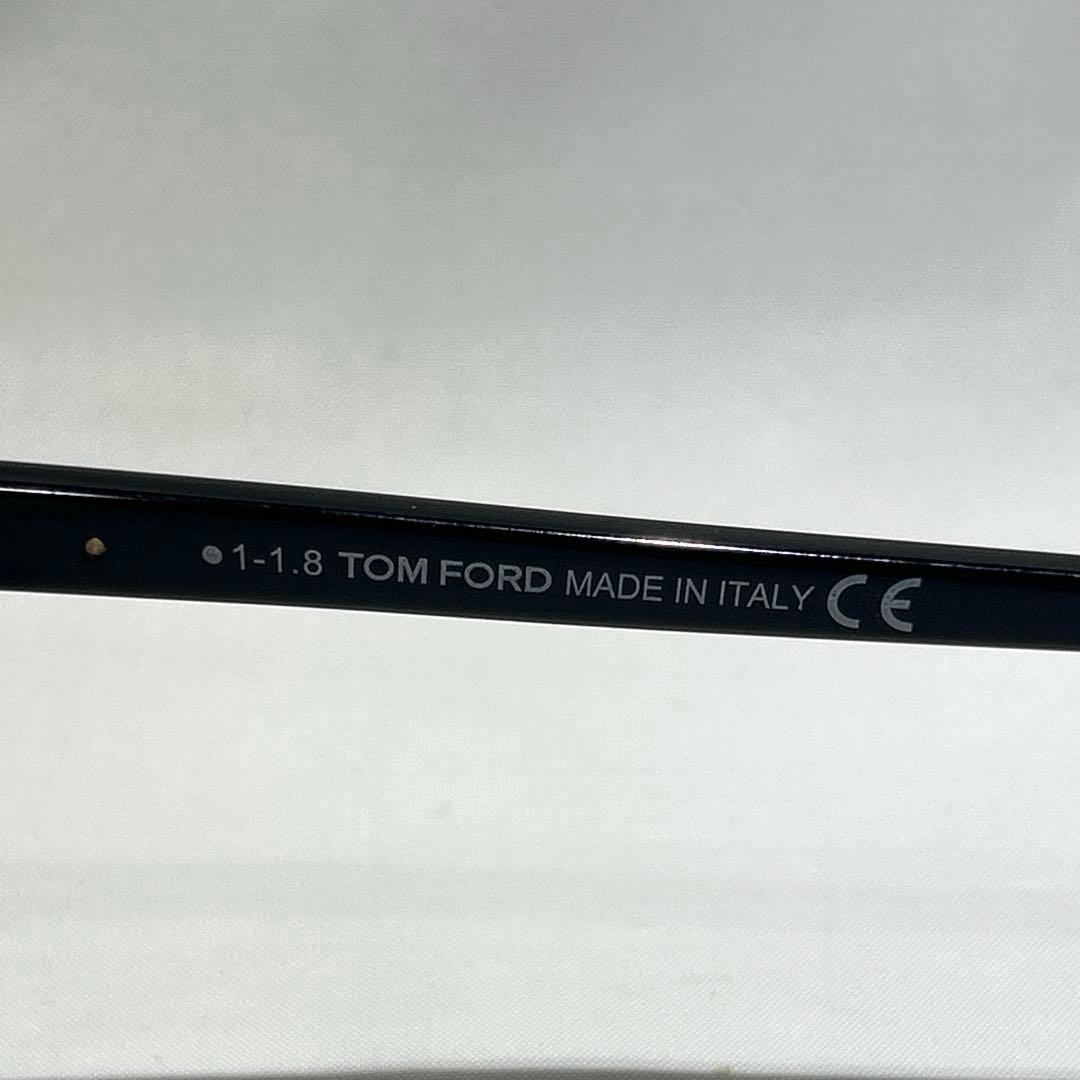 美品　TOMFORD サングラス　TF5523-F-B 001