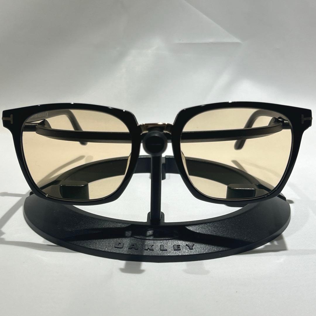 美品　TOMFORD サングラス　TF5523-F-B 001