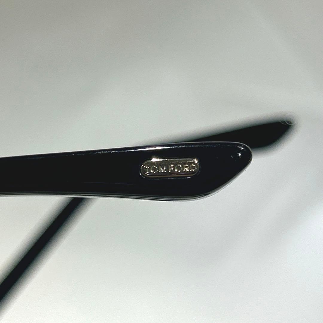 美品　TOMFORD サングラス　TF5523-F-B 001