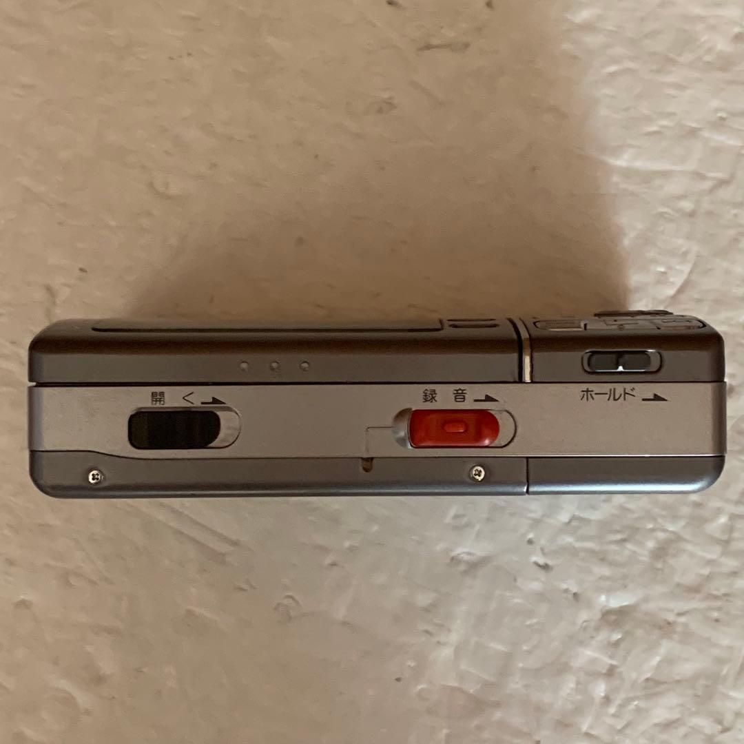 ジャンク ソニー SONY MZ-R3 MDウォークマン 壊れています